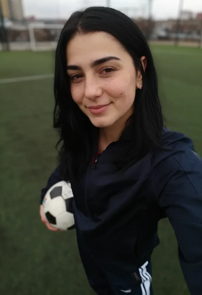 Ани